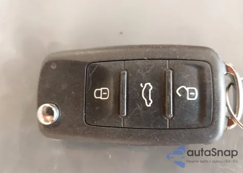 2018 Volkswagen Jetta 1.4T Se/1.4T Wolfsburg Edition z USA, uszkodzony, nr VIN 3VWDB7AJ4JM263826